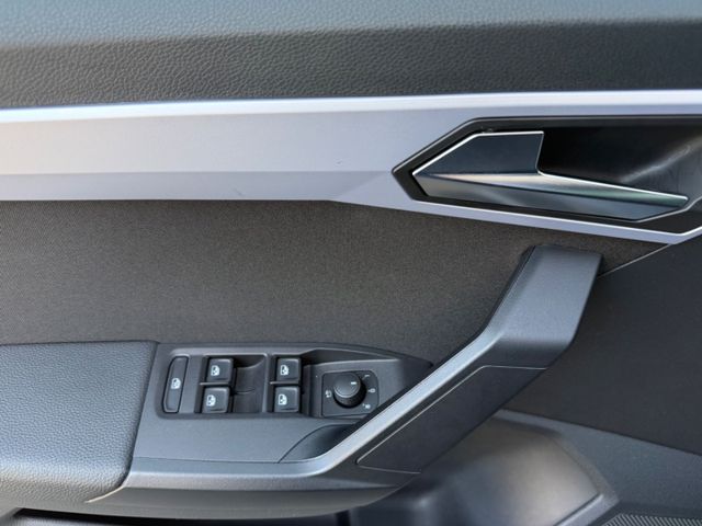 Arona FR 1.0 TSI DSG Navi LED PLA Standheizung