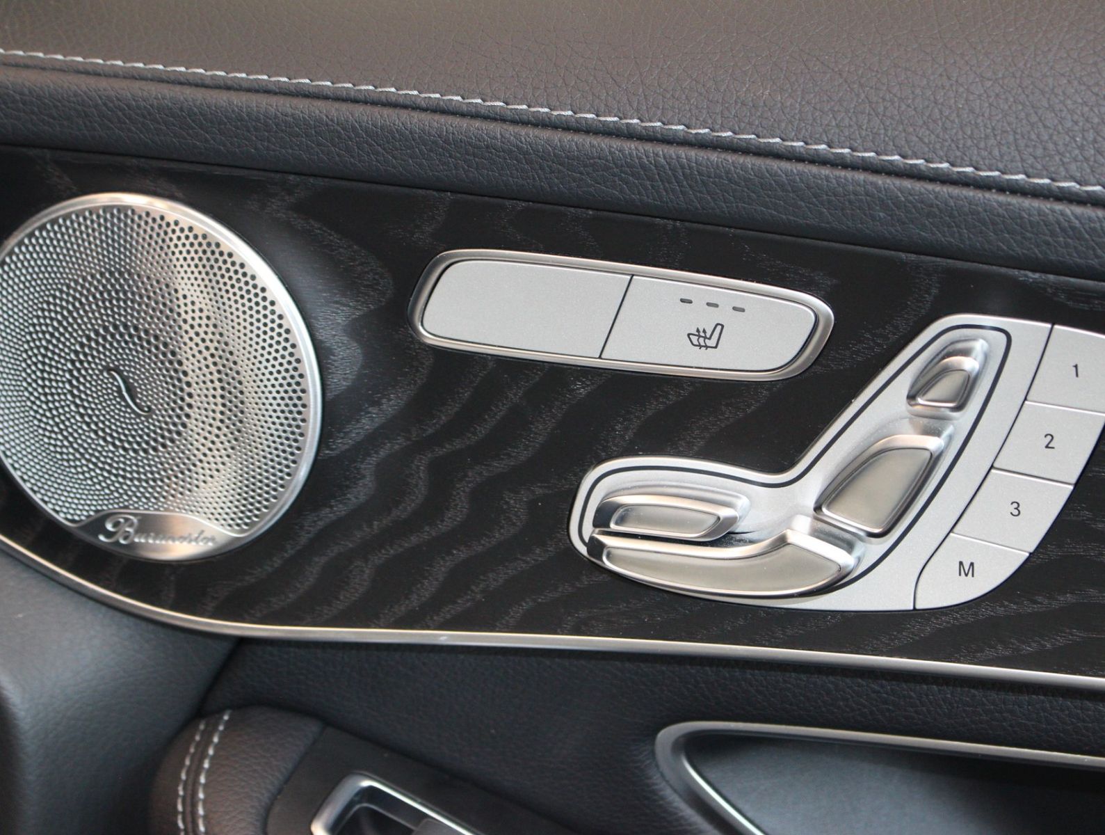 Fahrzeugabbildung Mercedes-Benz GLC 350 d 4MATIC AMG Line *PNRM*Kamera*AHK