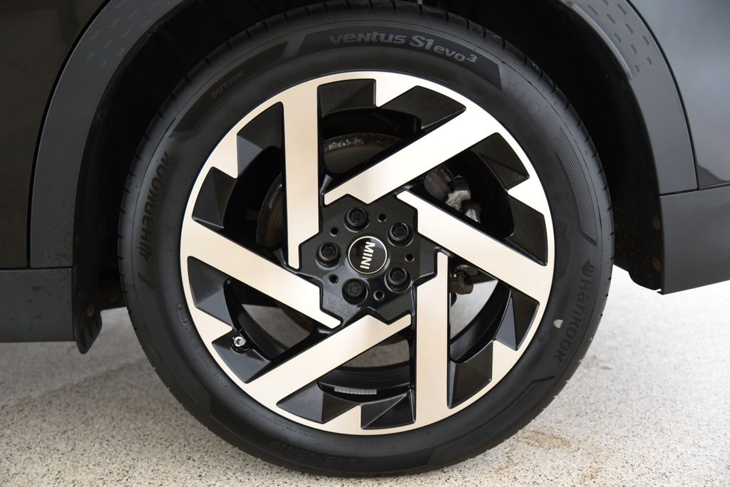 MINI Countryman SE (Cooper)