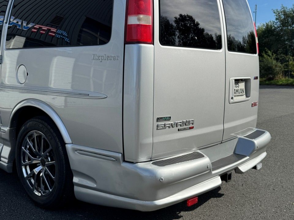 Fahrzeugabbildung Chevrolet Express Chevy Van Explorer Ltd. ALLRAD Stabitrac