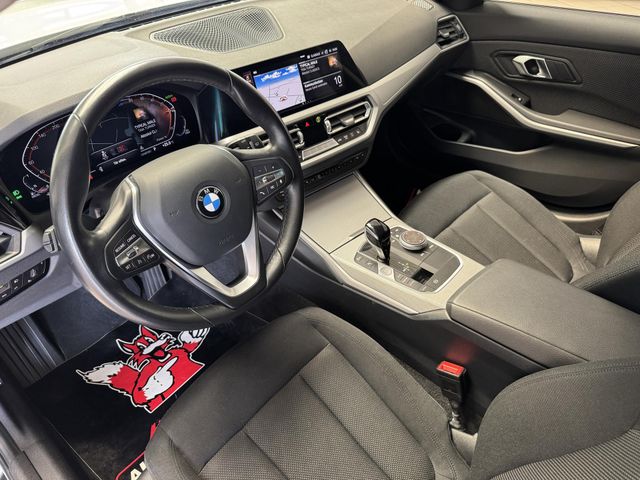 BMW 320 — Foto 18