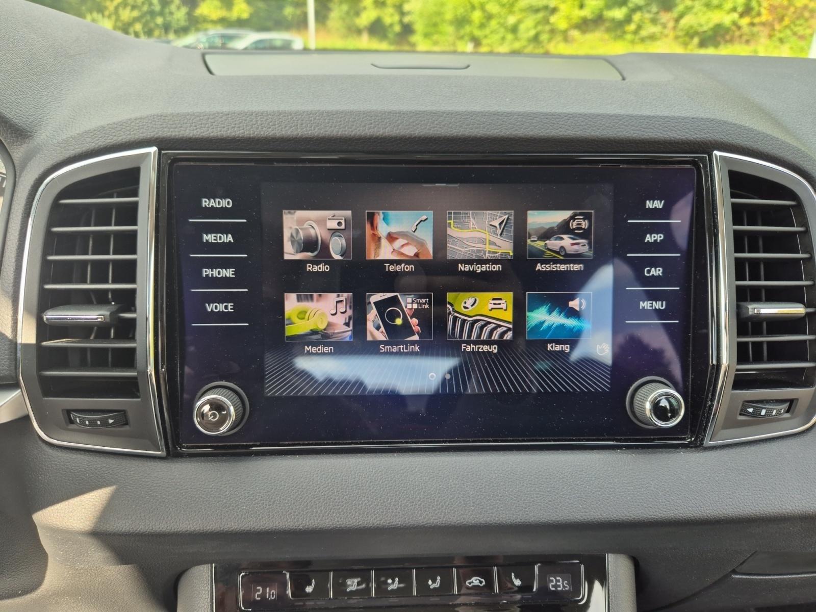 Skoda Karoq 1.5 TSI DSG CLEVER +AHK +LED +ACC +RKAM +N