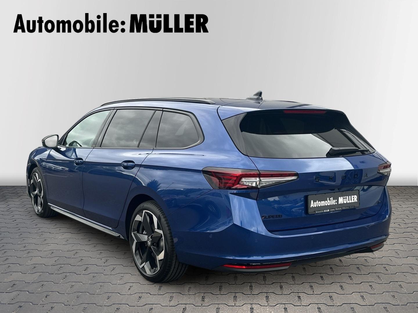 Skoda Superb Combi Sportline 2,0 TSI 195 kW 7-Gang-DSG