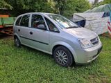 Opel Meriva A 1.6 8-Fach Bereift - Opel Meriva aus 2003: 1.8
