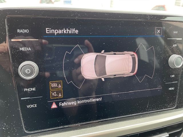 T-Roc 1.5 TSI MOVE Navi Digitales Cockpit LED Ap