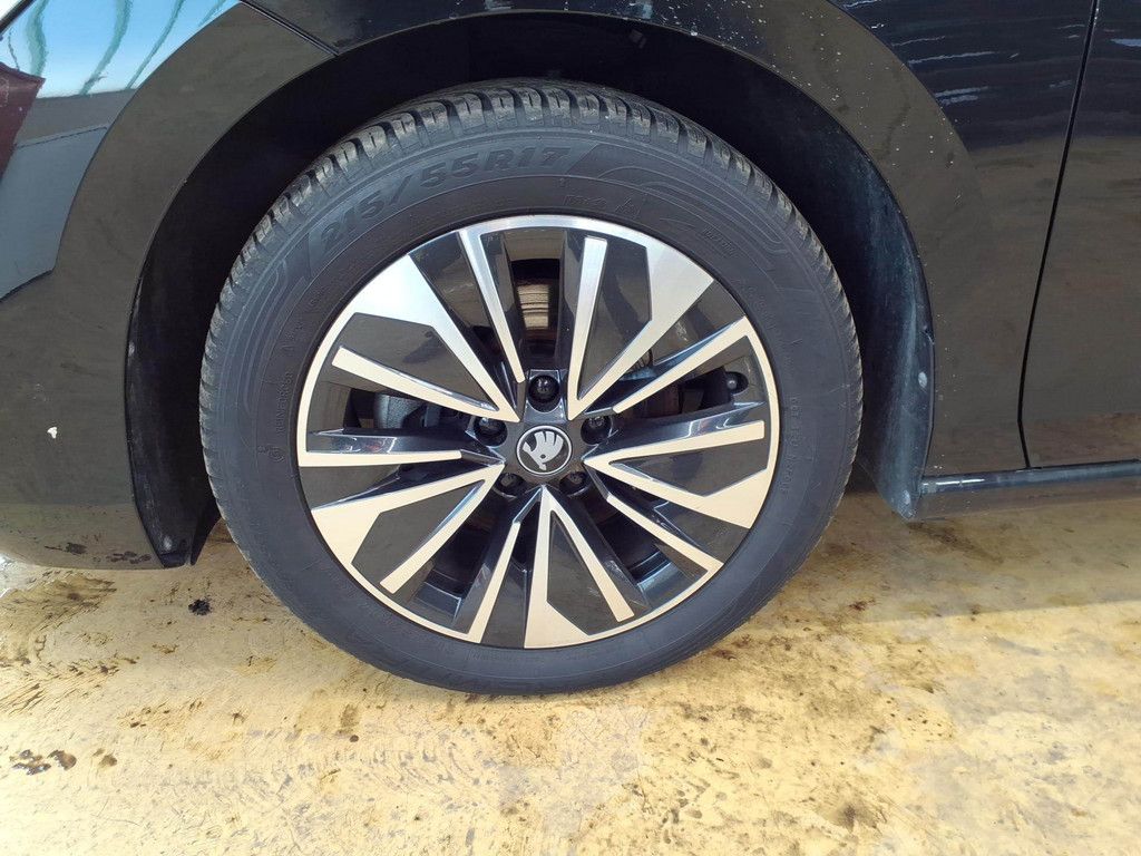 Skoda Superb - Bild 5