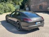 Porsche Panamera / Kamera / Klappenauspuff / Scheckheft - Porsche: Panamer