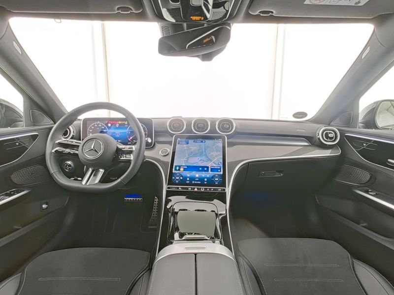 Fahrzeugabbildung Mercedes-Benz C 220 T d 4M AMG Night+AHK+Ambiente+TOTW+Winterp