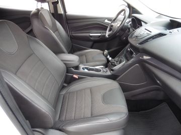 Ford Kuga - 6