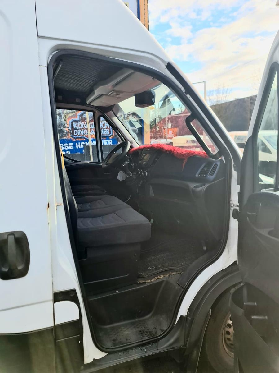 Iveco Daily Neue MOTOR TUV Neu IS35SC2AA MaxiRS 4100mm