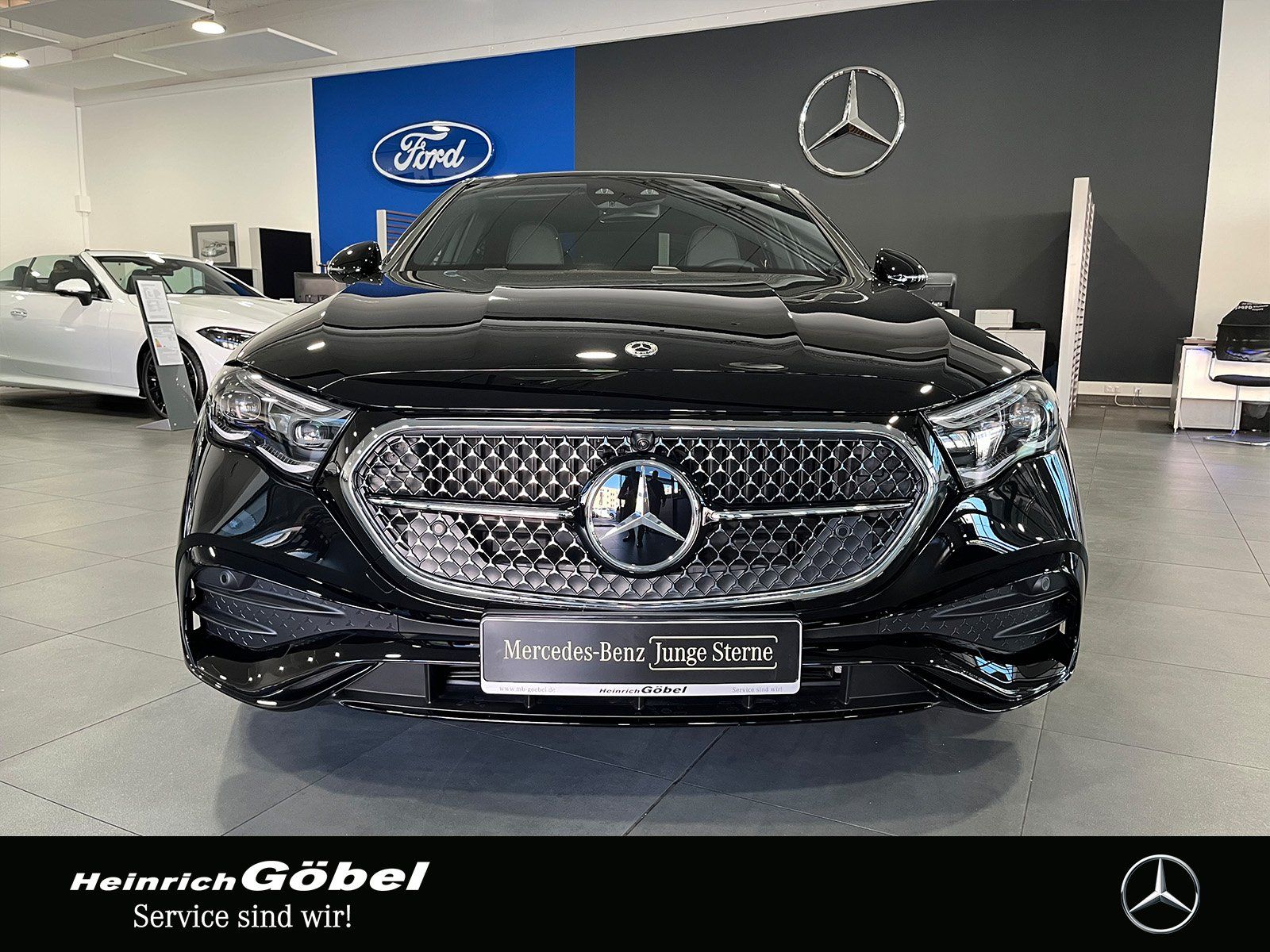 Fahrzeugabbildung Mercedes-Benz E 220 d Edition AMG PANO+DIGITAL.L+SITZKLIMA+20"