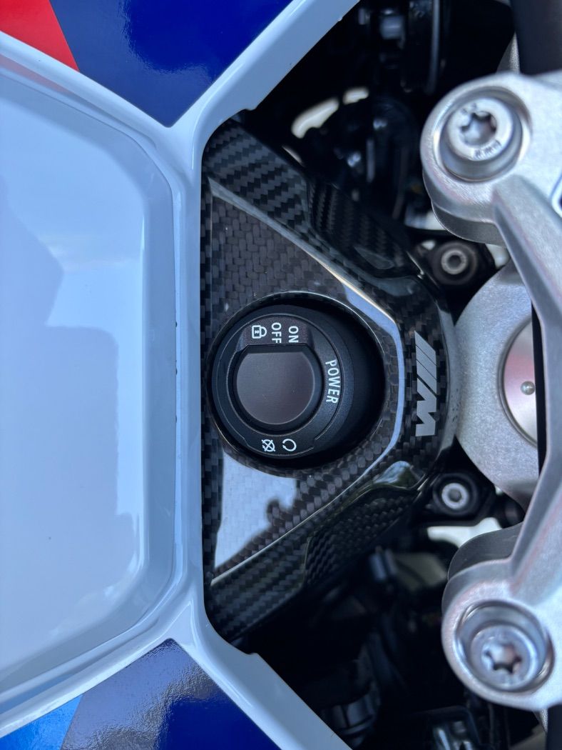 Fahrzeugabbildung BMW S 1000 XR M-Paket 4 Pakete Frästeile Carbon