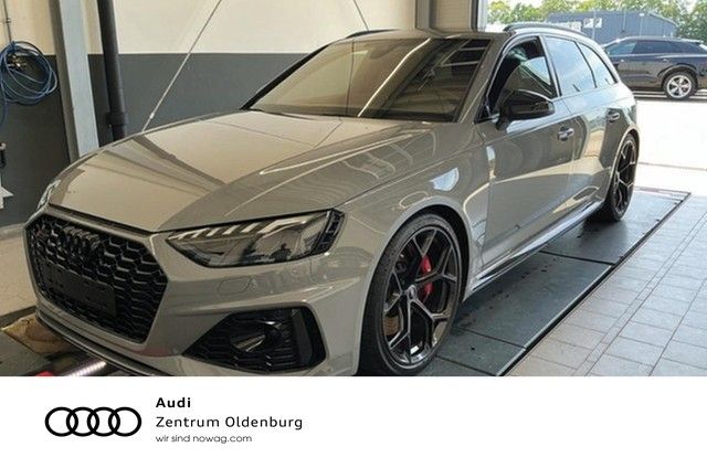AUDI RS 4 Avant 2.9 TFSI Tiptronic quattro AHK+PANO
