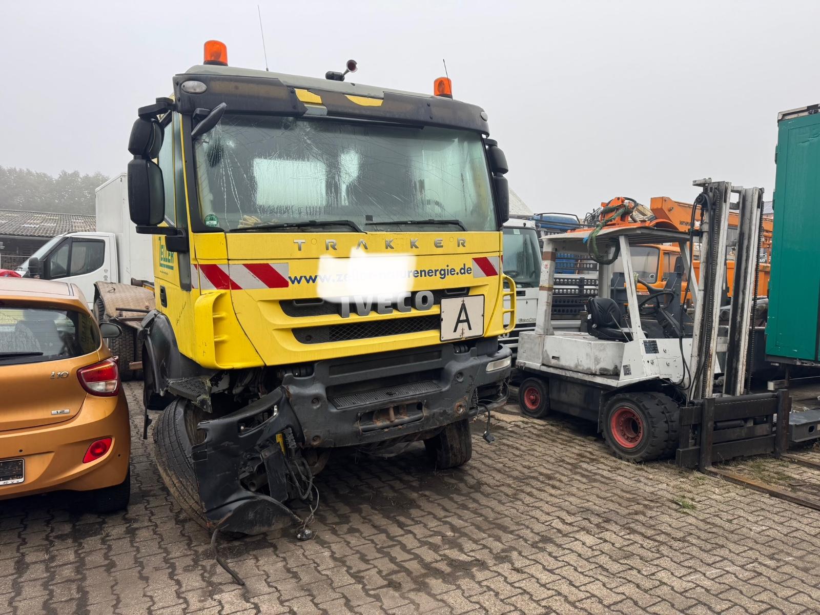 Iveco AD260T45  Abrollkipper Meiler