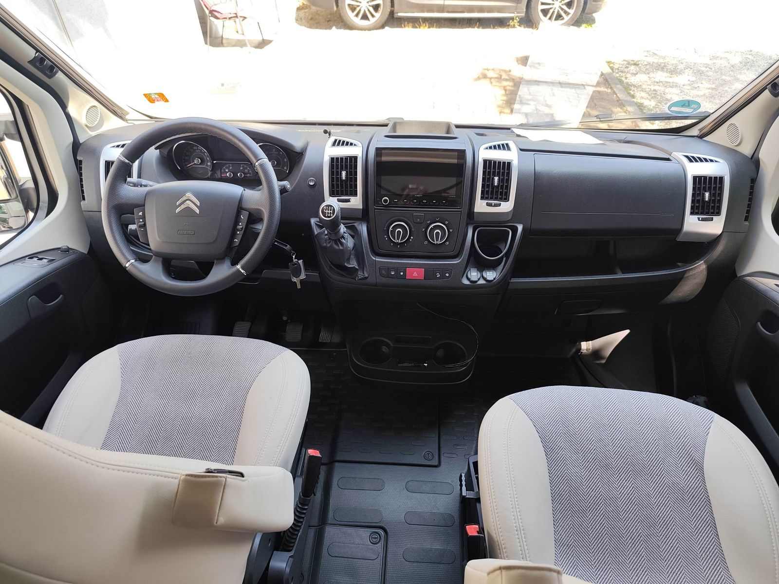 Fahrzeugabbildung Etrusco CV 600 DB m. Aufstelldach