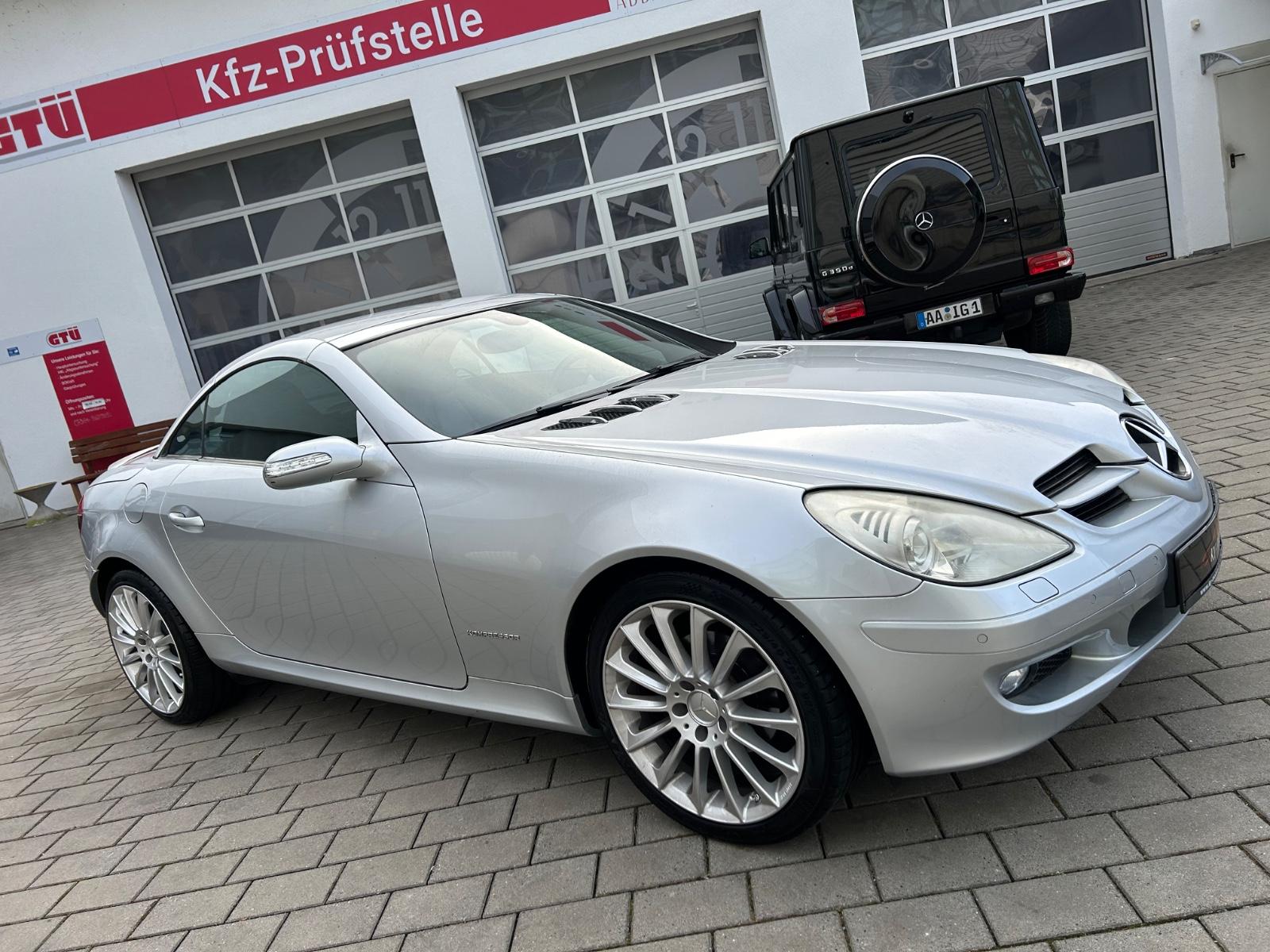 Mercedes-Benz SLK 200 Roadster /Bi-Xenon/Leder/TÜV&AU-NEU