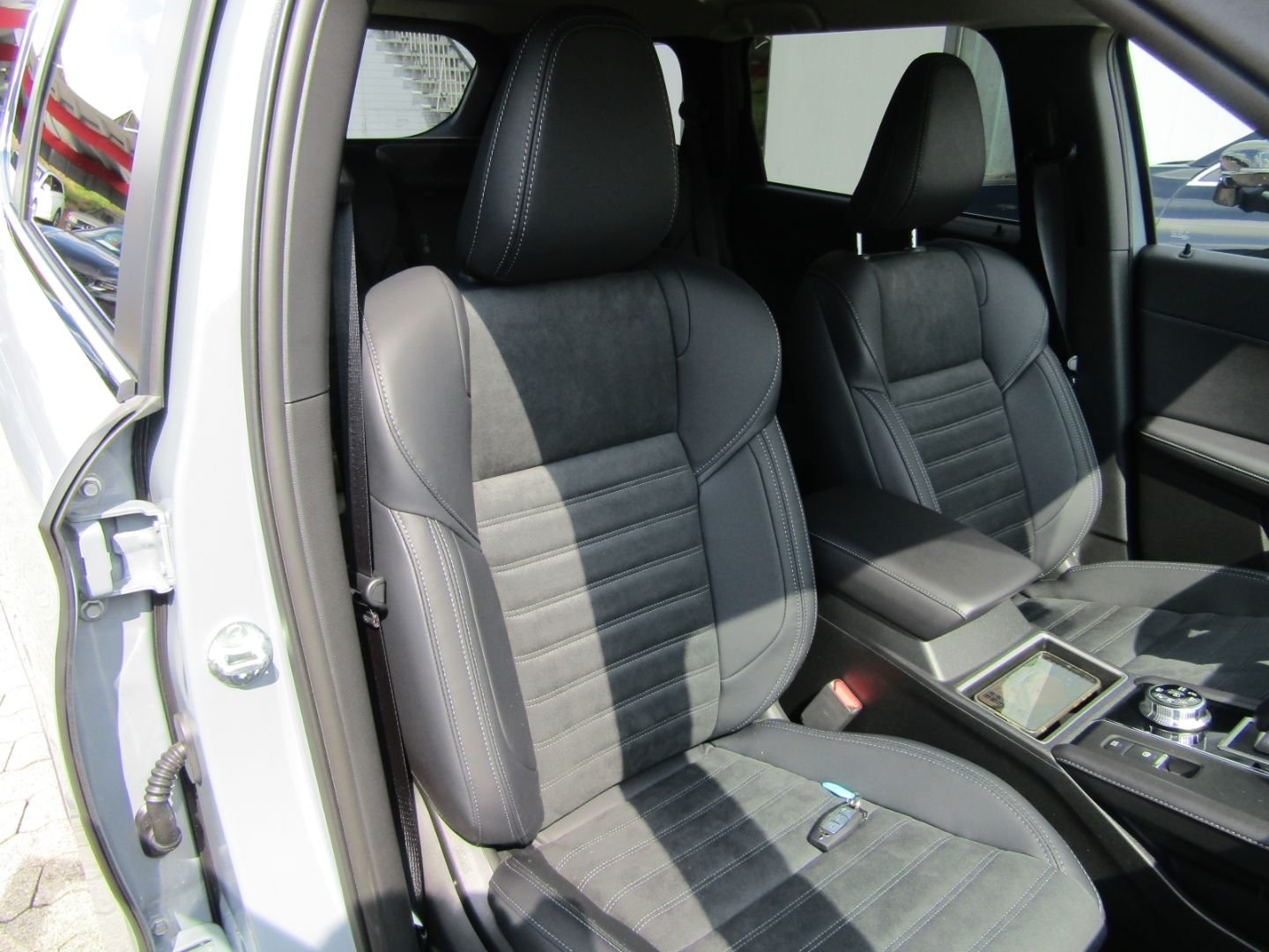 Mitsubishi Plug-in Hybrid Outlander - Bild 5