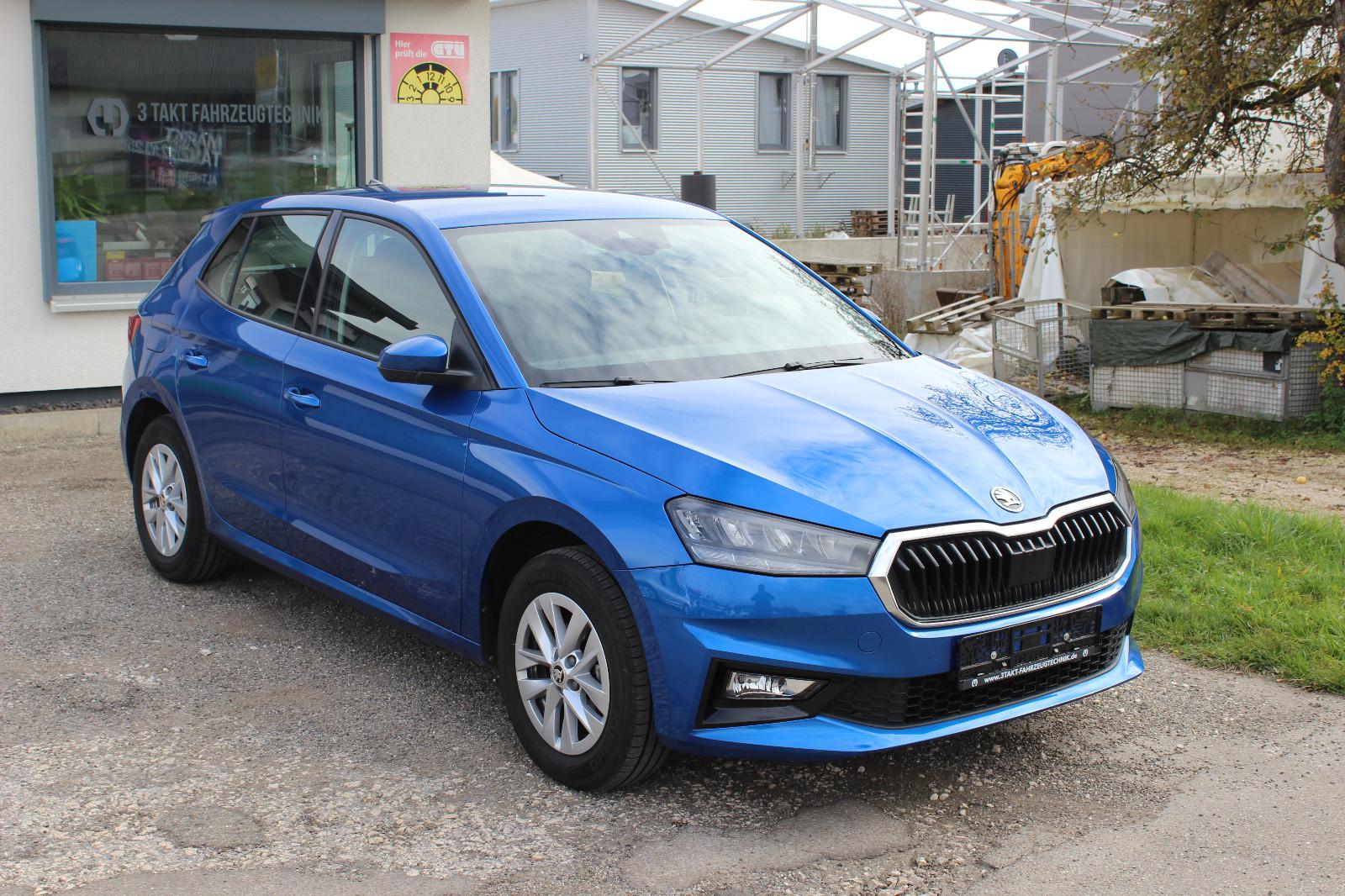 Skoda Fabia Selection+AHK+LED+APP+5J. Garantie