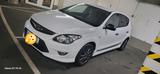 Hyundai i30 1.6 CRDI Diesel - Hyundai Accent: 1.3