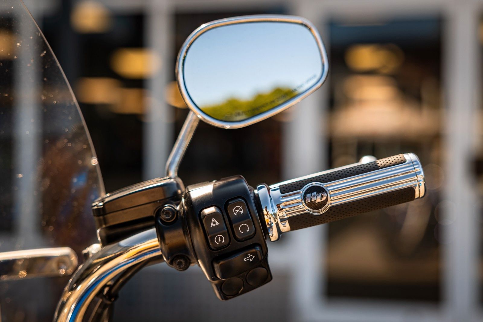 Fahrzeugabbildung Harley-Davidson FLHRC Road King Classic 107 cui -Screamin Eagle-