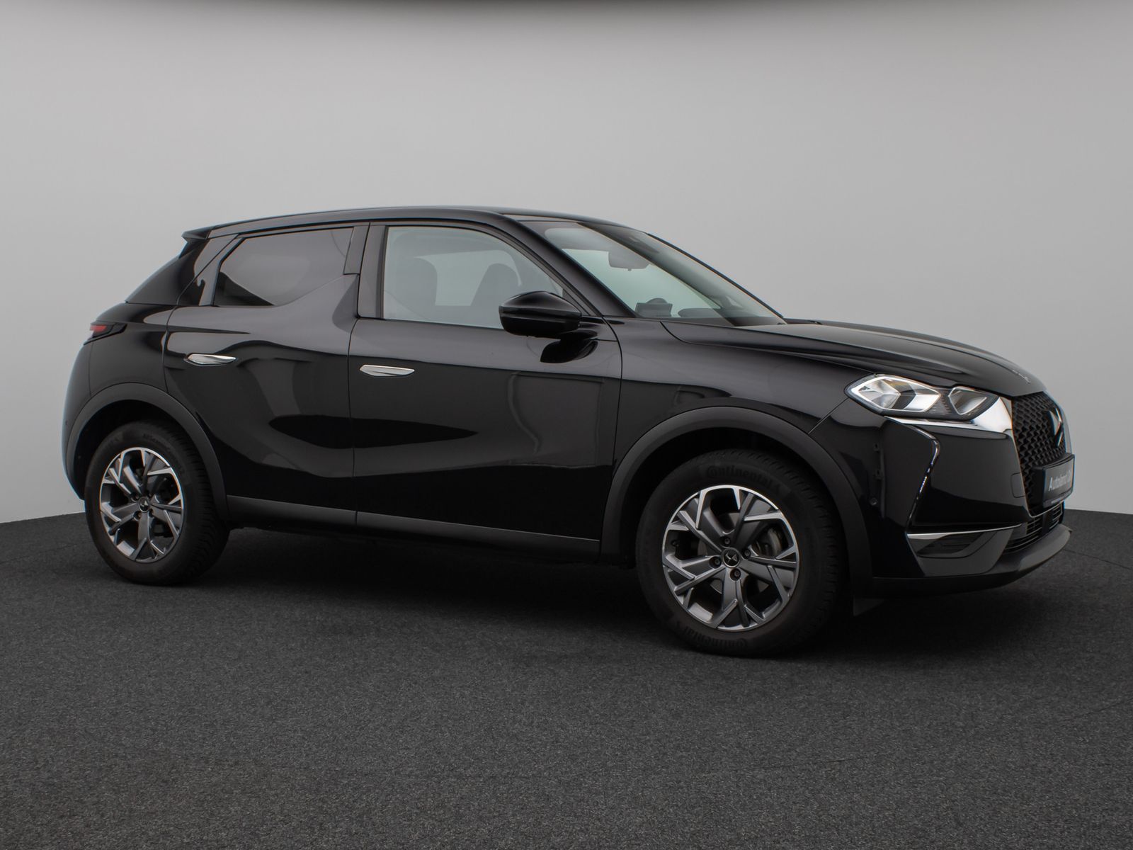 Fahrzeugabbildung DS Automobiles DS3 Crossback Faubourg Kamera Navi Sitzhzg