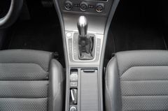 Fahrzeugabbildung Volkswagen Golf VII Lim. BMT Navi Tempo DSG Massage Kamera