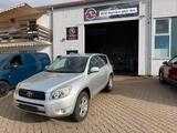 Toyota RAV 4 2.0-l-VVT-i 4x4 Sol Automatik - Toyota RAV 4: Automat