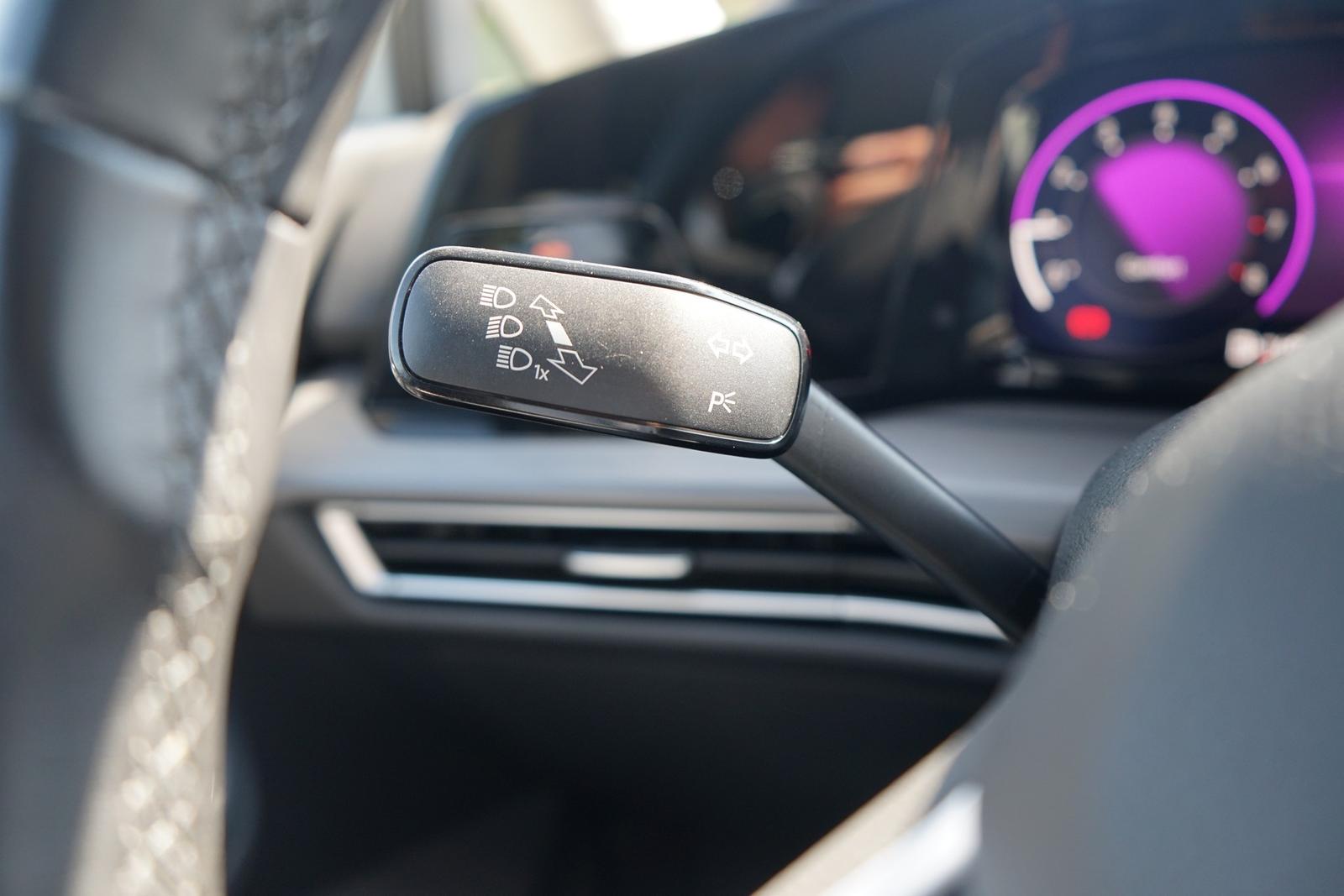 Volkswagen Golf VIII 1.5 TSI Style LED AHK Sitzheizung, миниатюра 22