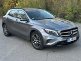 Mercedes-Benz GLA 220 d Score -2.Hand -Euro6 -Autom. -Xenon - Mercedes-Benz GLA 220: Limousine