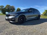 BMW 320d Touring M Sport Automatik M Sport - BMW 320 Gebrauchtwagen in Freiburg