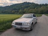 Mercedes-Benz C 180 CLASSIC Classic - Mercedes-Benz aus 2000: C Class