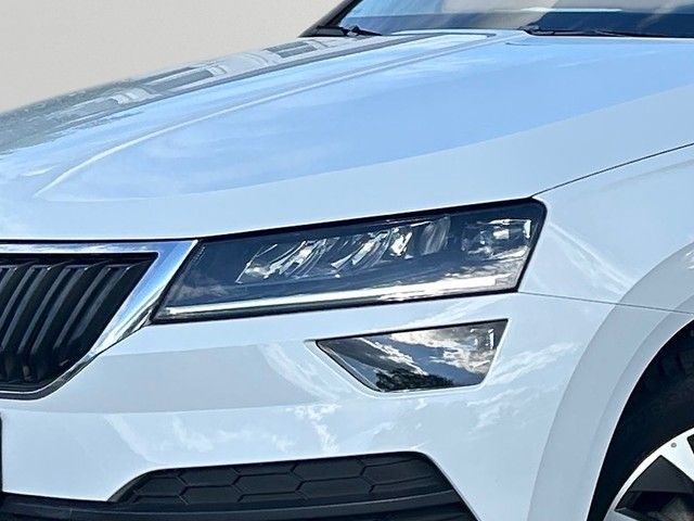 Fahrzeugabbildung SKODA Karoq 2.0TDI Clever LED+TEMPOMAT+AHK+NAVI+++