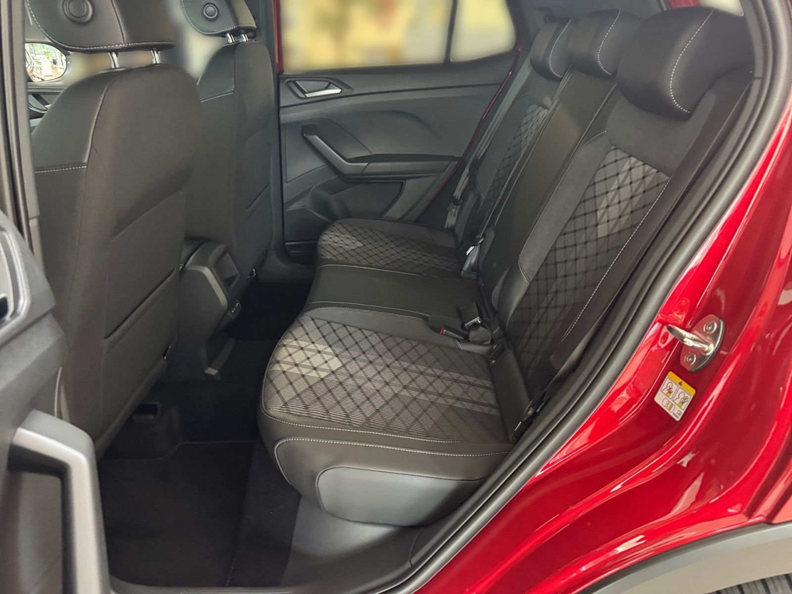 Volkswagen T-Cross - Bild 10