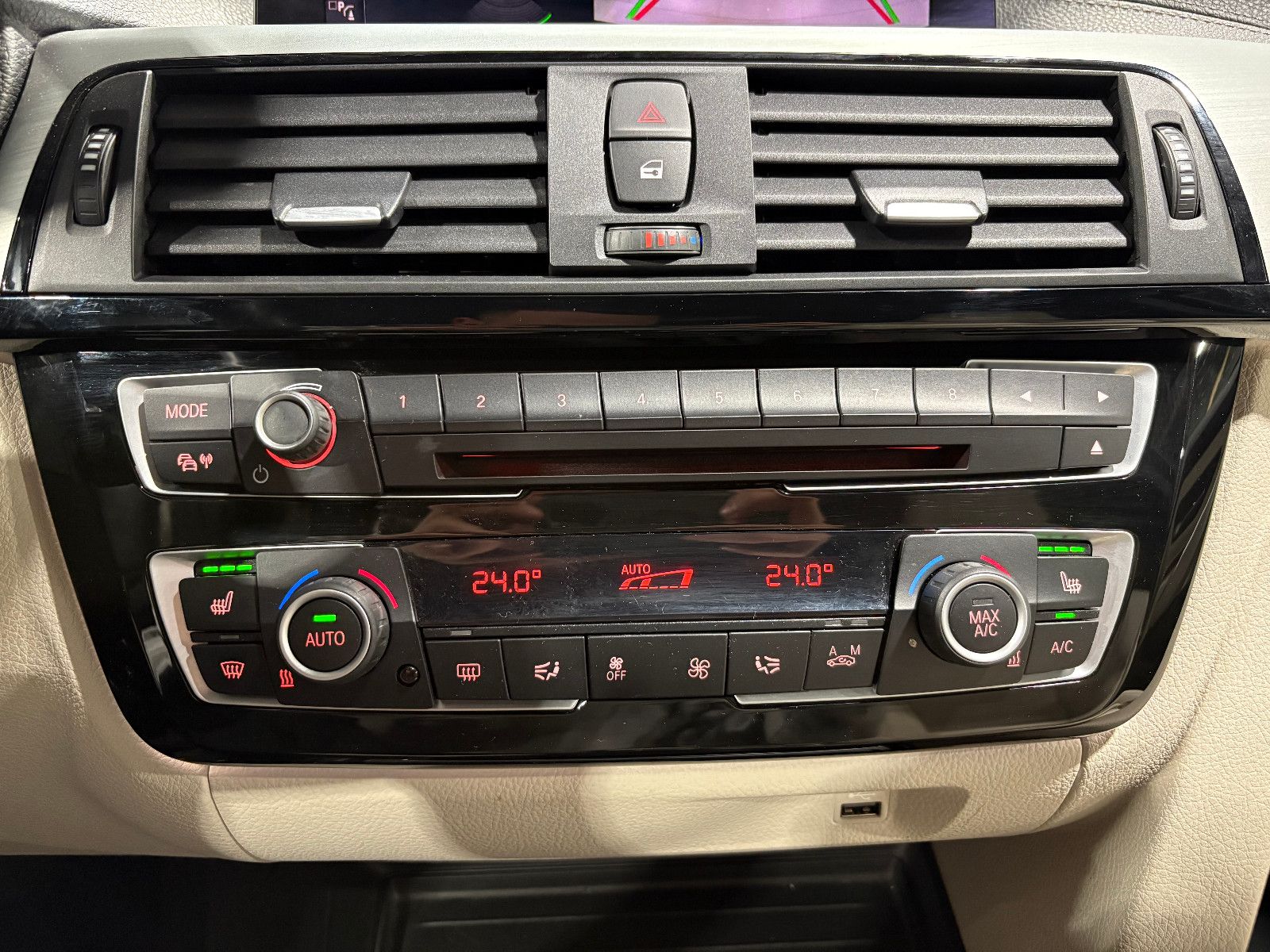 Fahrzeugabbildung BMW 420 i Gran Coupe xDrive M-Paket/HEAD-UP/MEMORY/