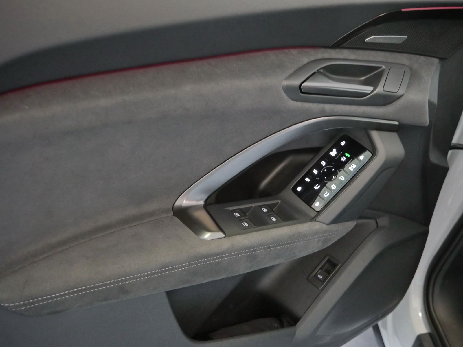 Audi SQ5 - Bild 20