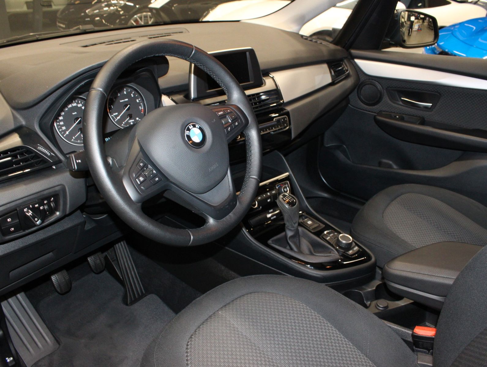 Fahrzeugabbildung BMW 216 i Active Tourer Advantage 1. Hand*TOP