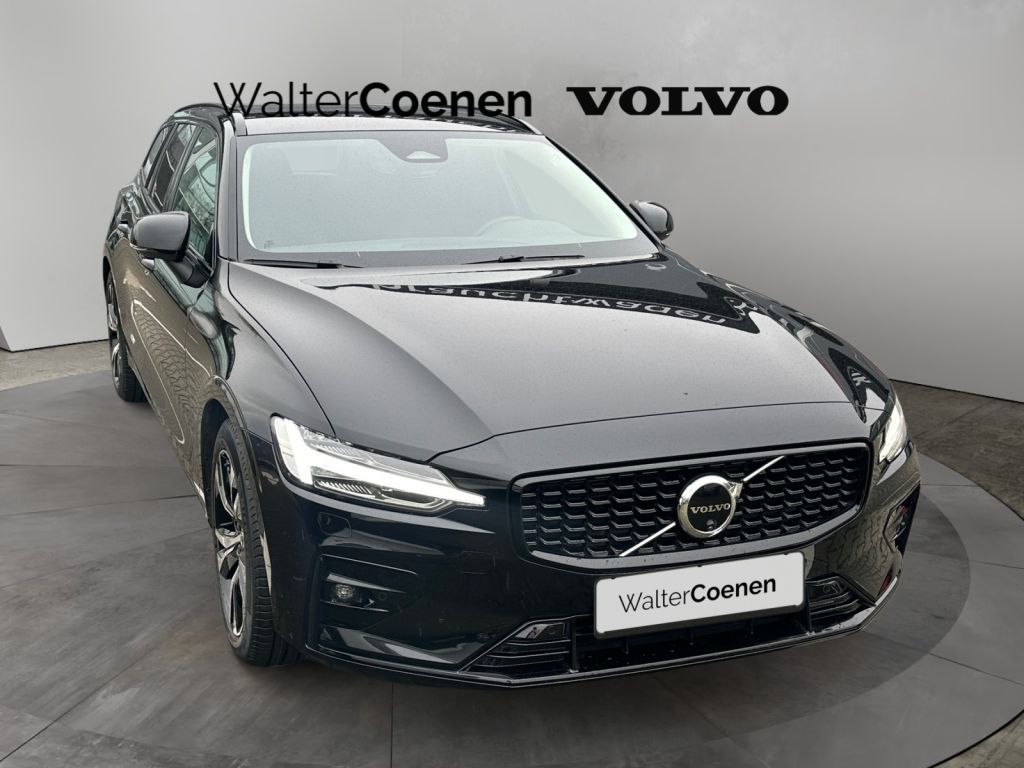 VOLVO V60 B4 B DKG Plus Dark 360° Frontscheibenheizung VOLVO V60 B4 B DKG Plus Dark 360° Frontscheibenheizung