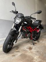 Benelli BN 125 - BENELLI BN 125