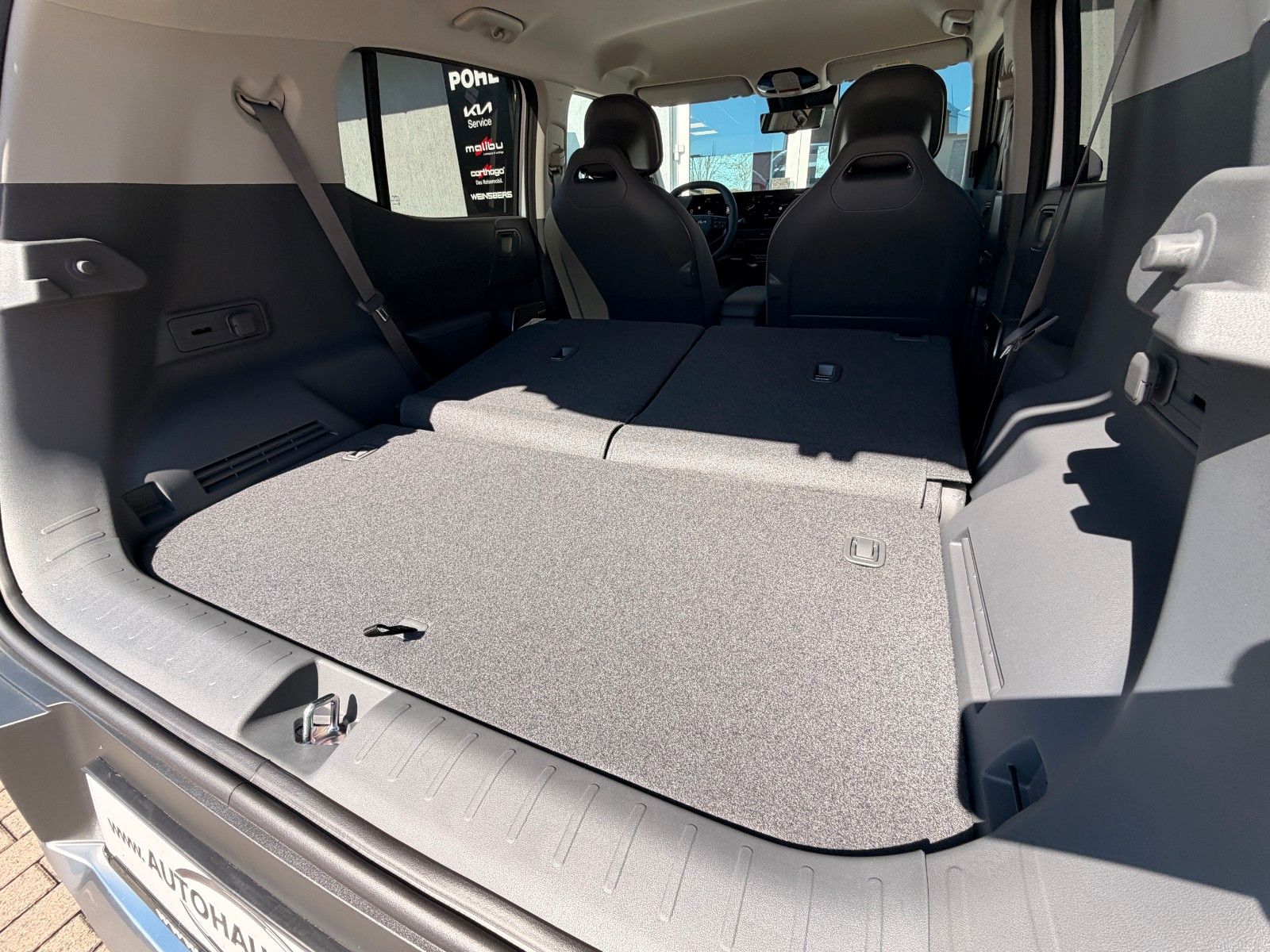 Fahrzeugabbildung Kia EV2 42.2 4S EARTH WIC 22AC TEC DWP DES
