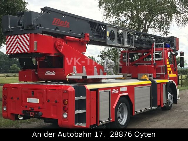 Mercedes-Benz 1422F Feuerwehr Drehleiter METZ DLK 23/12 PLCII