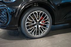 AUDI SQ5 Sportback TFSI | Pano | Carbon | Tech pro AUDI SQ5 Sportback TFSI | Pano | Carbon | Tech pro