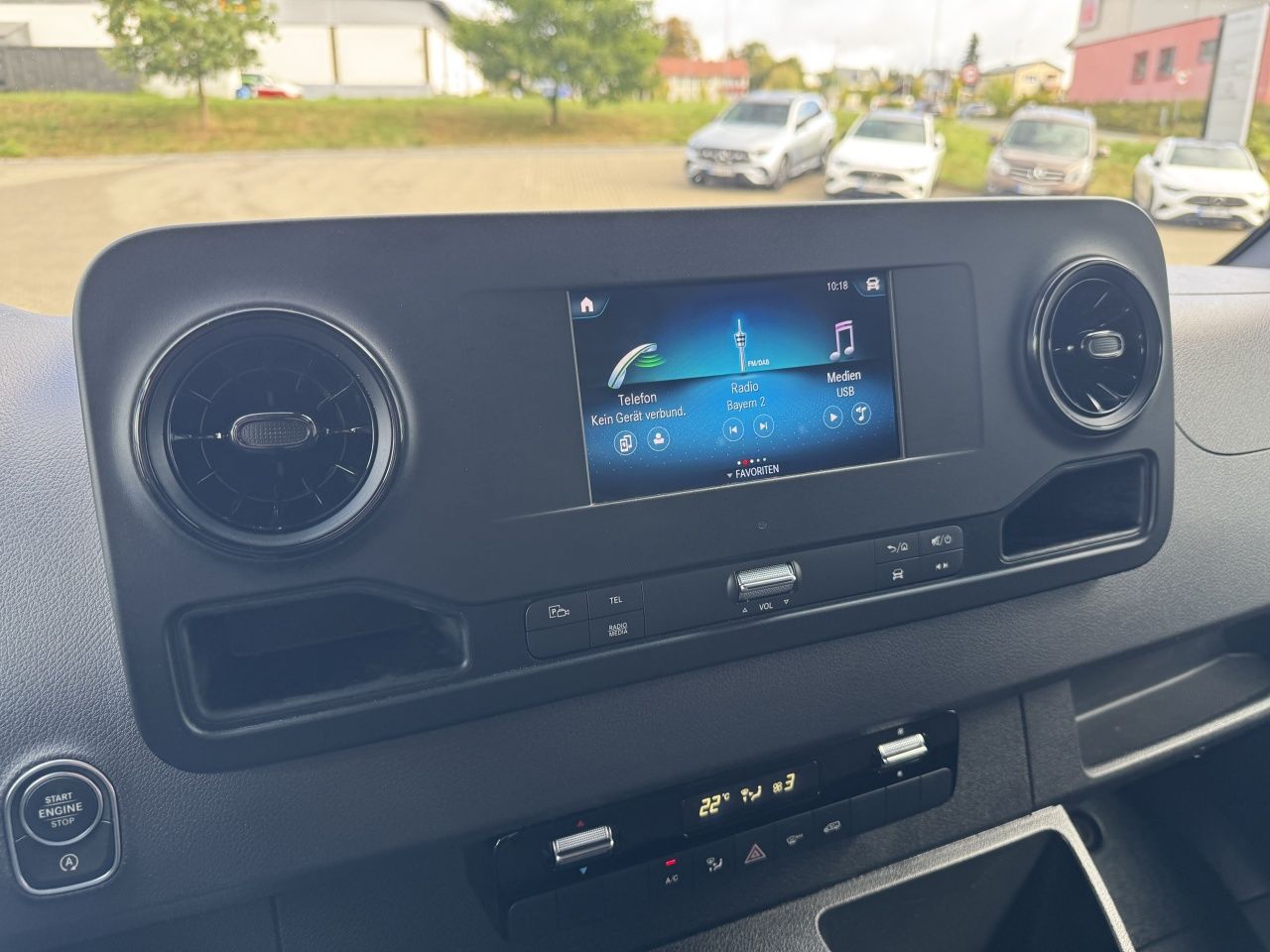 Fahrzeugabbildung Mercedes-Benz Sprinter 317 CDI KA Maxi L3H2 Klima*Kamera*Tempo