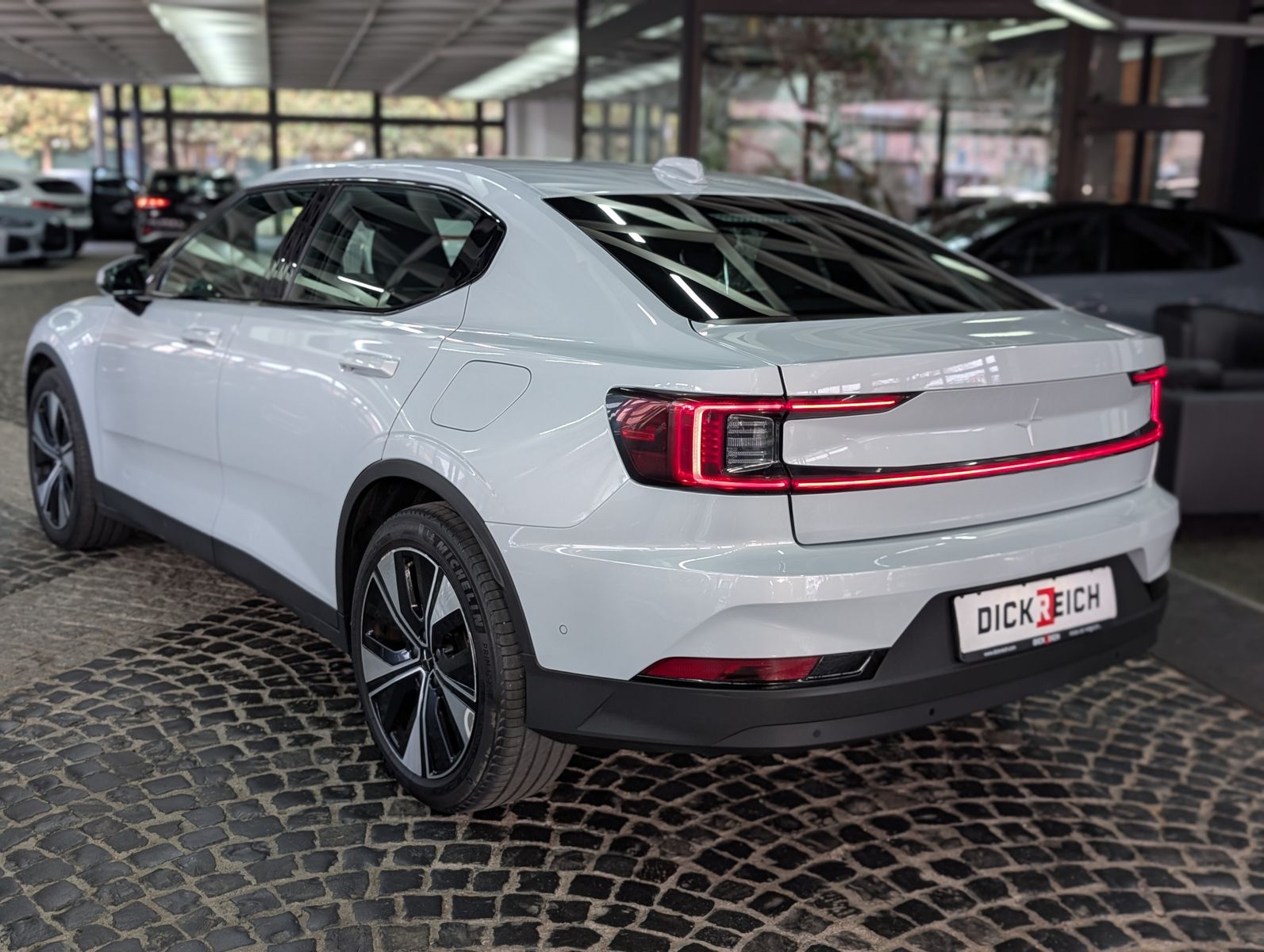 Fahrzeugabbildung Polestar 2 78 KWh Long Range Pilot LED 360° MEMO SoH 95%