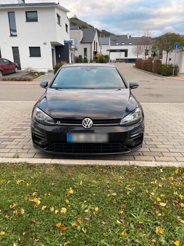 Volkswagen Golf 7 R (HGP Tuining 390ps Stage 1) akrap...