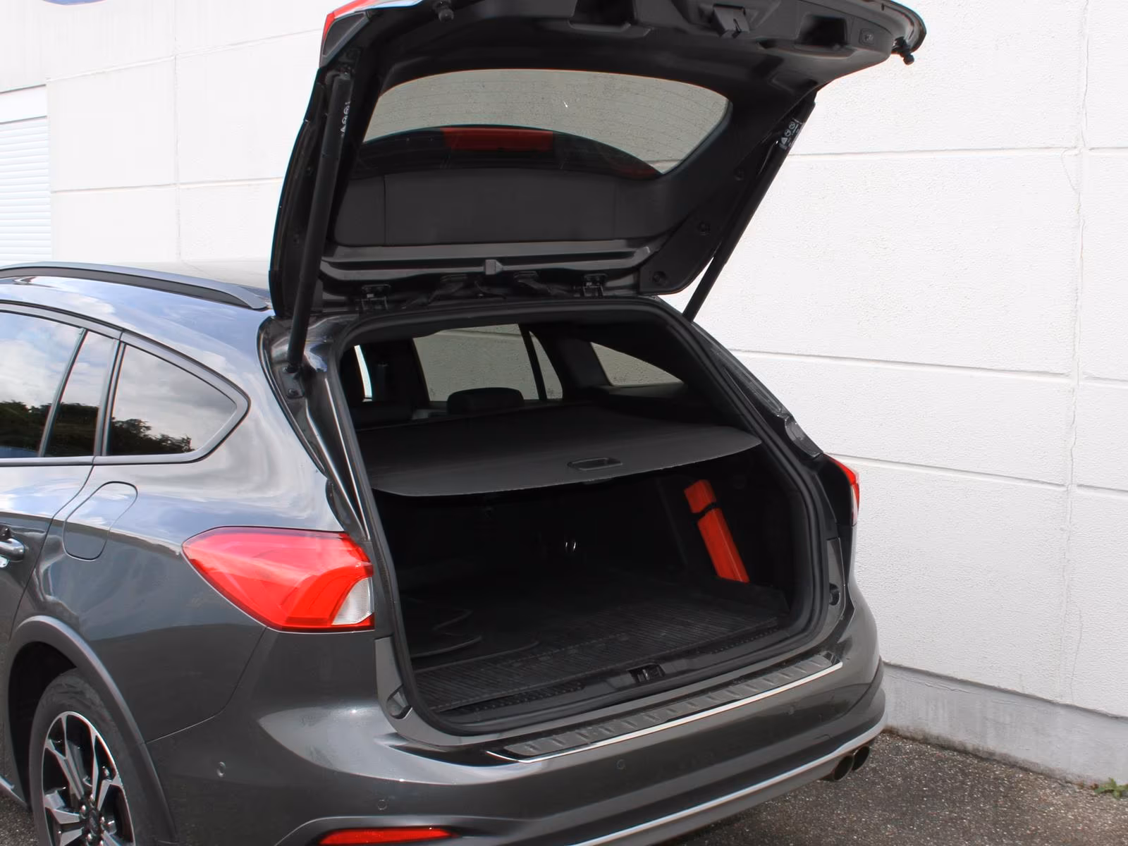 Ford Focus 1.5 EB Active X ACC B&O LED Winter-Paket, миниатюра 10