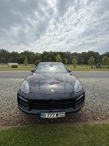 Porsche Cayenne E-Hybrid -2020