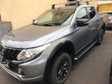 Mitsubishi L200 - Mitsubishi L200: 200