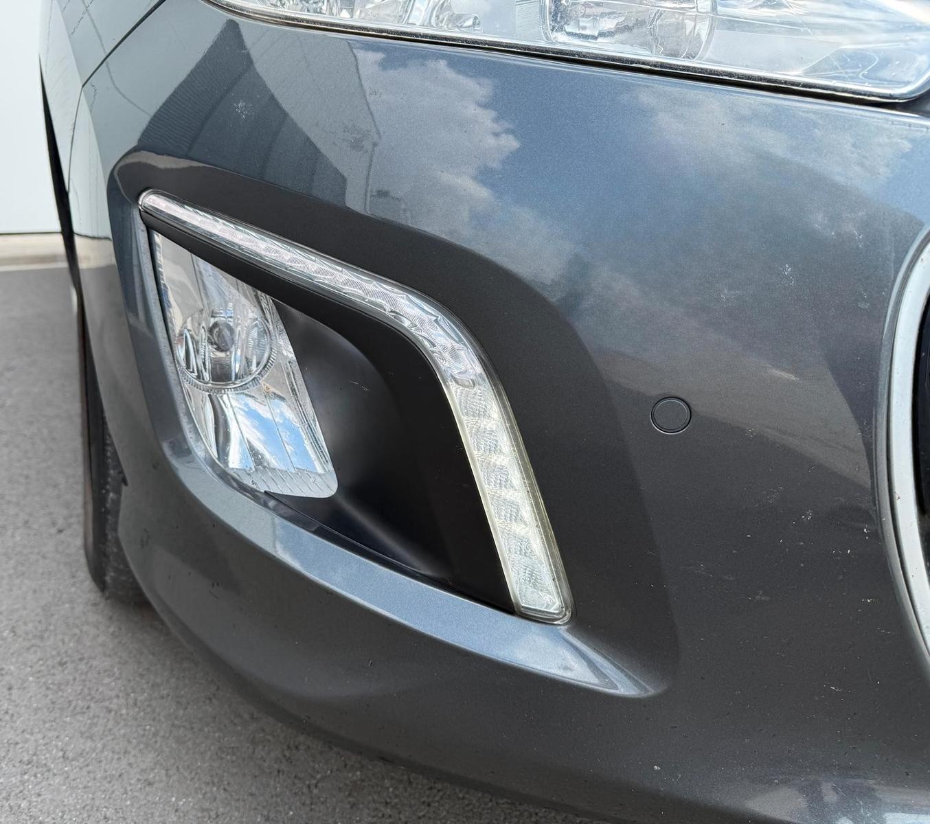 Peugeot 308 2013 — photo 27