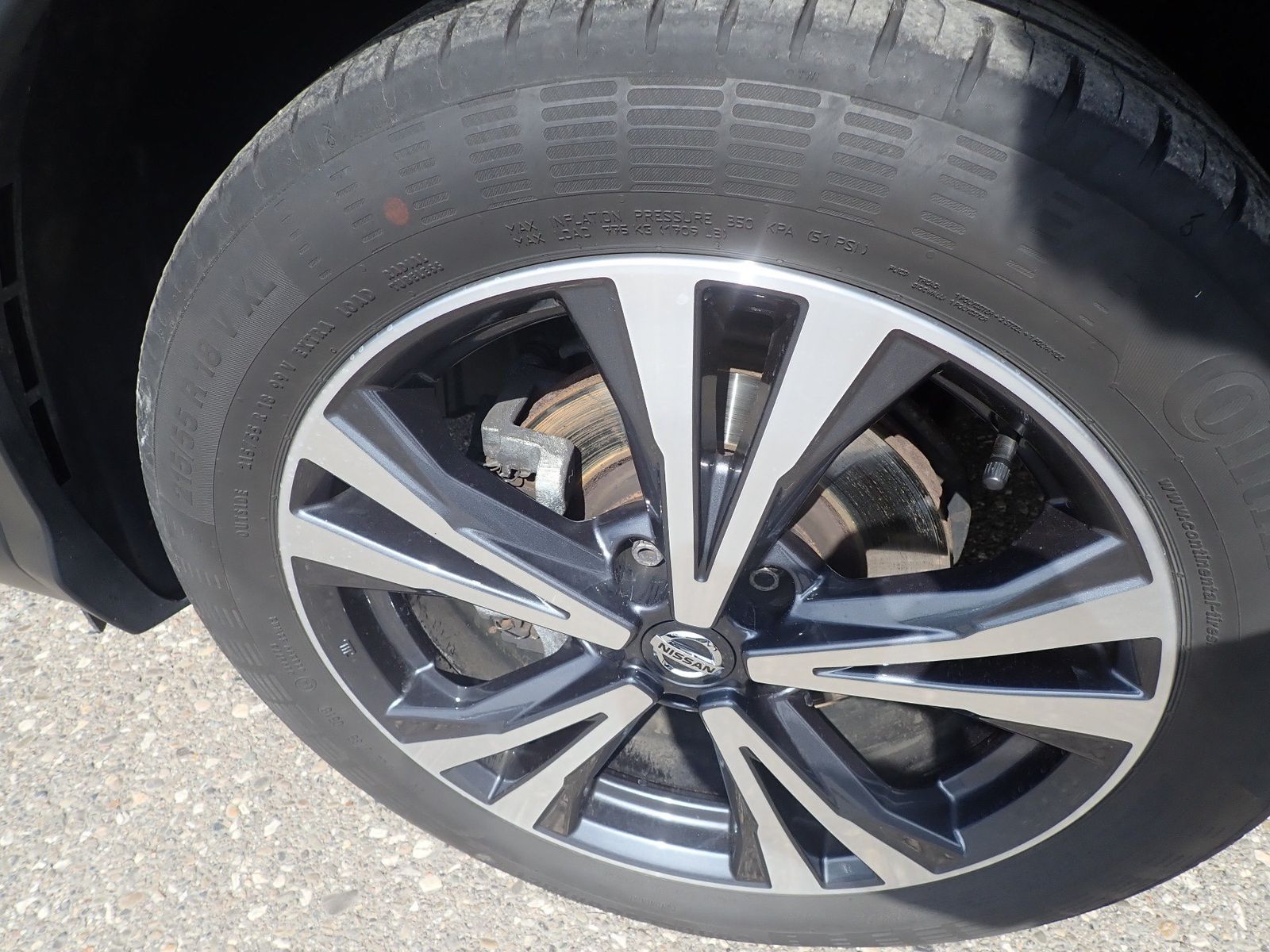 Fahrzeugabbildung Nissan Qashqai N-Connecta 1.6 DIG-T