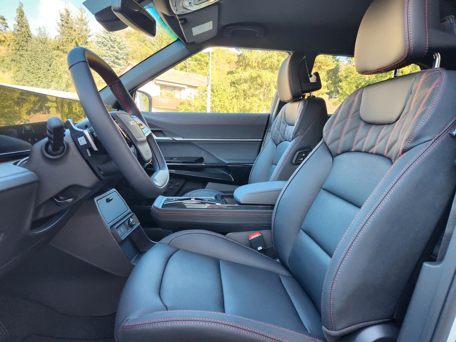 Fahrzeugabbildung KGM ACTYON+BLISS+SH VO+HI+ELEKTR.HECKKLAPPE+KAMERA H